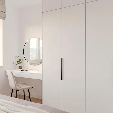 Apartment Metropolitan Haven By Aparo - Winda, Balkon, Lozeczko Turystyczne, Atlas Arena, Wytwornia, Zoo, Aquapark, Park, Dworzec Pkp I Pks, Ekspres Do Kawy *