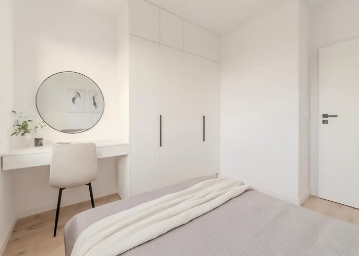 Metropolitan Haven By Aparo - Winda, Balkon, Lozeczko Turystyczne, Atlas Arena, Wytwornia, Zoo, Aquapark, Park, Dworzec Pkp I Pks, Ekspres Do Kawy Apartmán